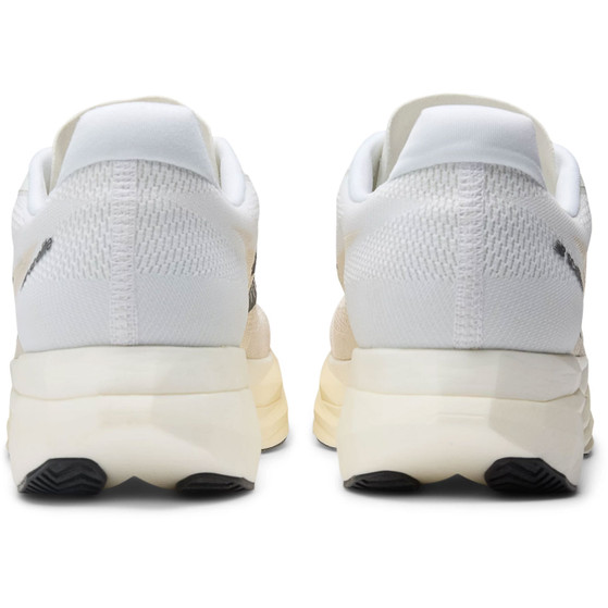New Balance FuelCell SuperComp Elite v5 Men