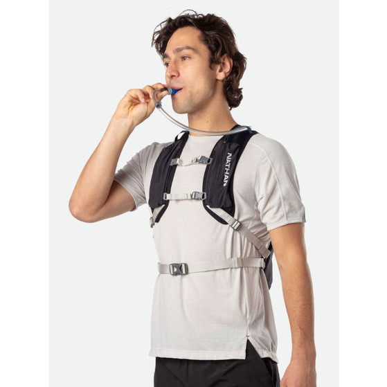 Nathan Crossover Pack 15 Liter