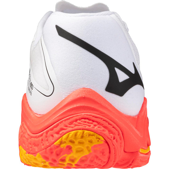 Mizuno Wave Lightning Z8