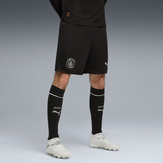 Puma Manchester City Auswärts Outfit