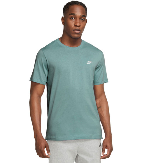 Nike Sportswear Club Tee