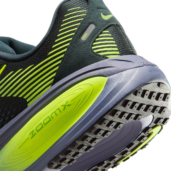 Nike Vomero 18 Herren