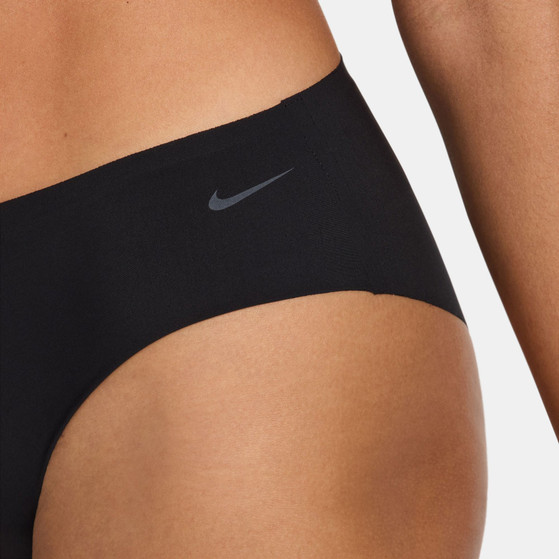 Nike Leak Protection Brief Women