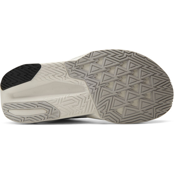 New Balance Fuelcell Rebel v5 Dames