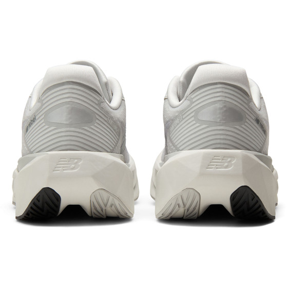 New Balance Fuelcell Rebel v5 Dames