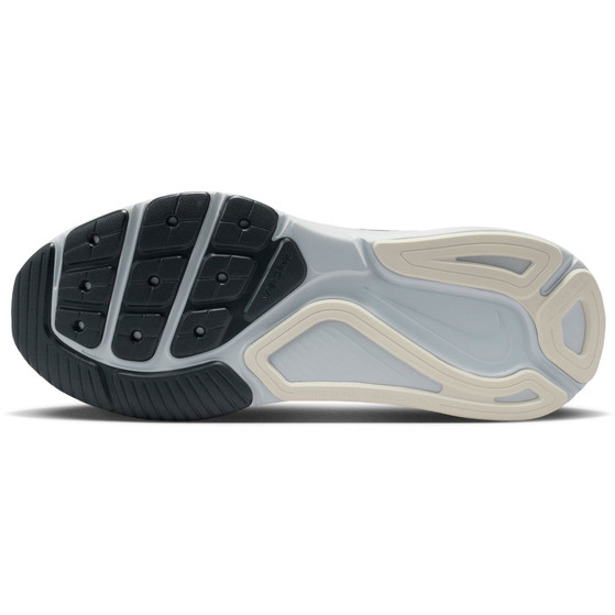 Nike Structure 26 Herren