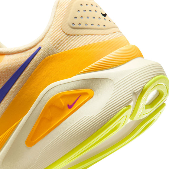 Nike Structure 26 Herren