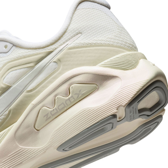 Nike Structure Plus ESS Dam