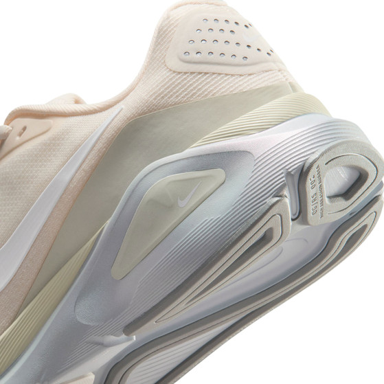 Nike Structure 26 ESS Damen