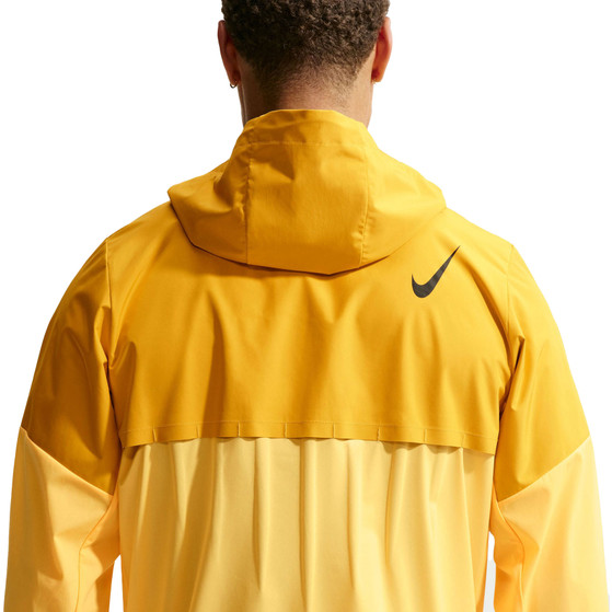 Nike AeroSwift Storm-FIT ADV Jacke Herren