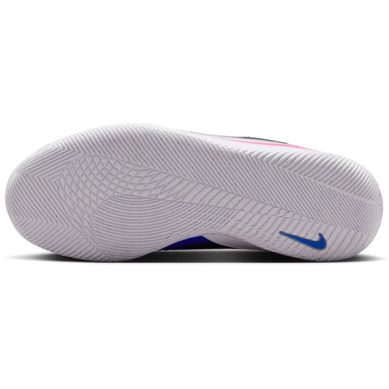 Nike Phantom 6 Low Club Indoor Barn