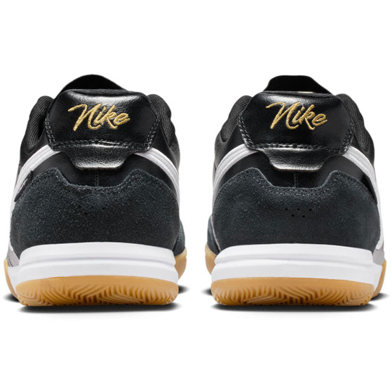 Nike Tiempo Street Gato