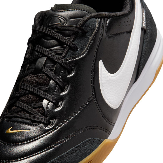 Nike Tiempo Street Gato