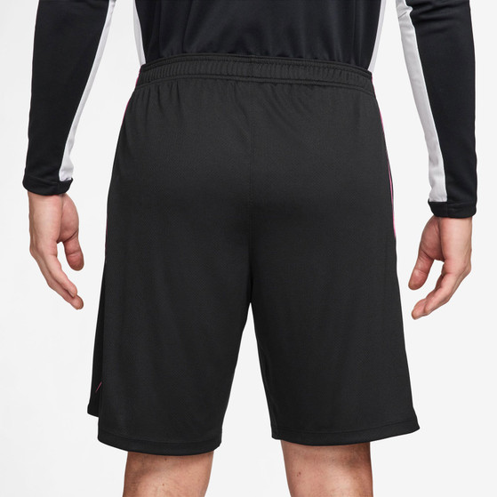 Nike Strike Short