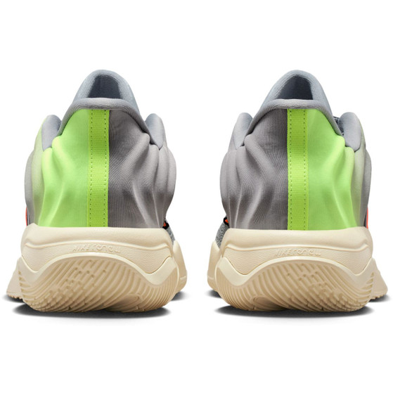 Nike Giannis Immortality 4