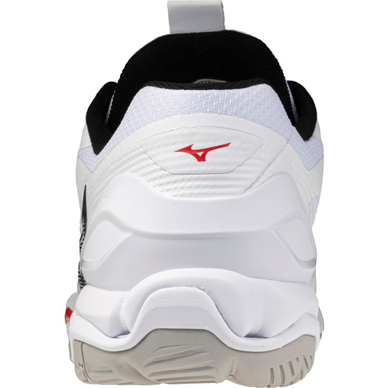 Mizuno Wave Stealth 6