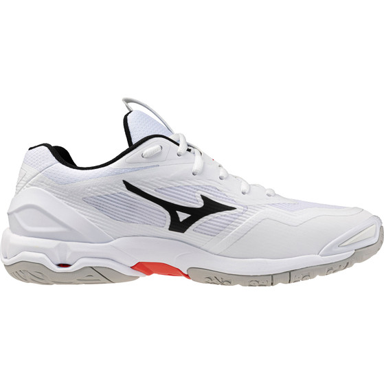 Mizuno Wave Stealth 6