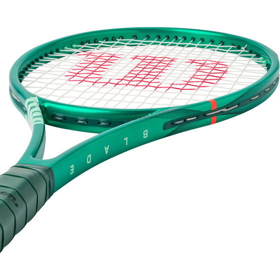 Wilson Blade 98 Pro 16x19 V10.0
