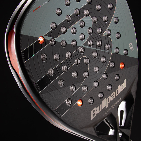 Bullpadel Hack 04 Comfort 26