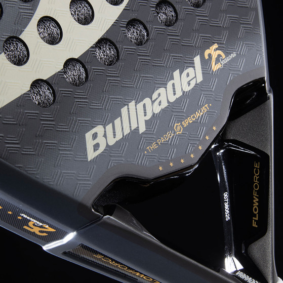 Bullpadel Flow Legend