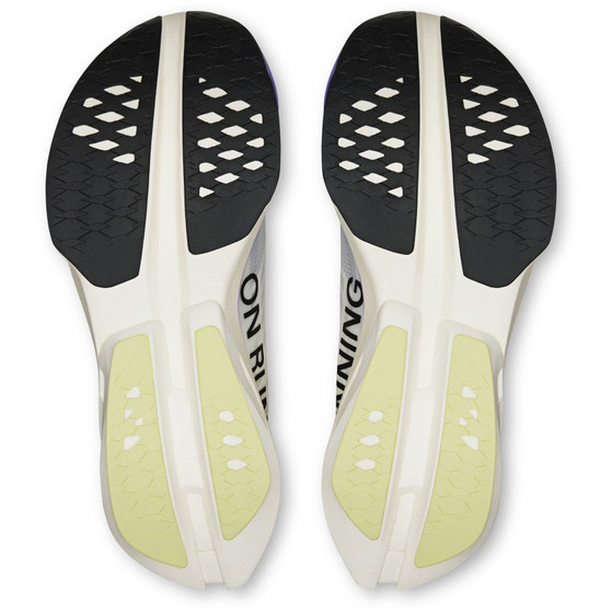 On Cloudboom Strike Dam