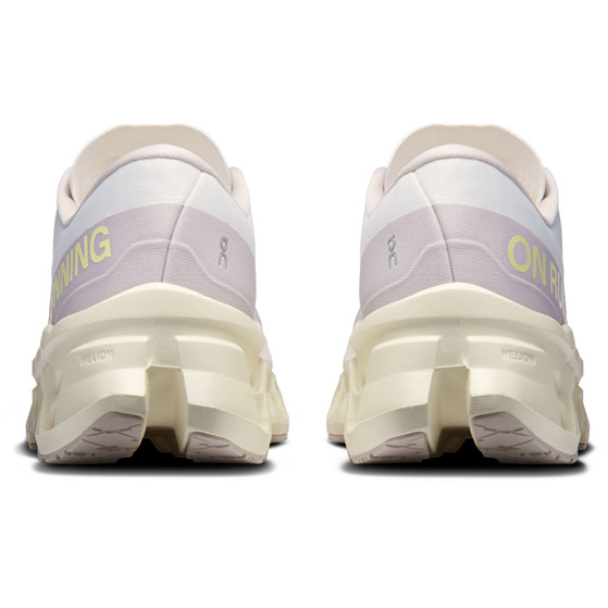 On Cloudmonster 3 Dam