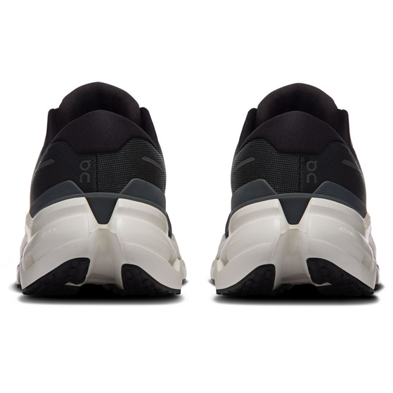 On Cloudrunner 3 Heren