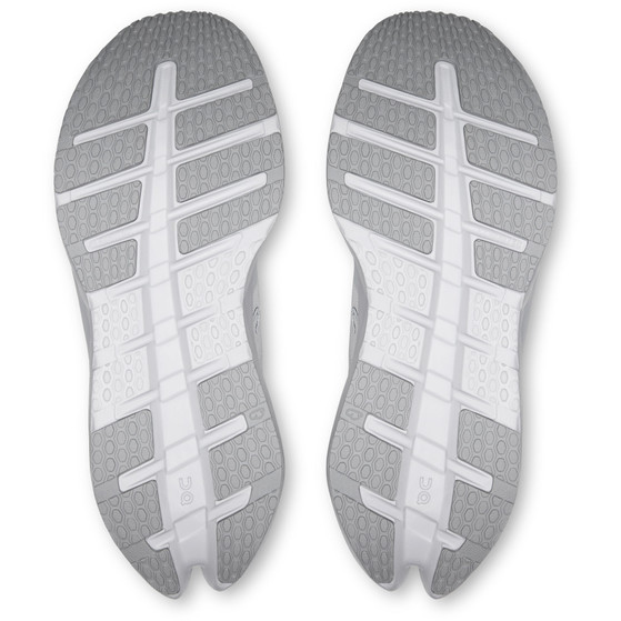 On Cloudrunner 3 Dam