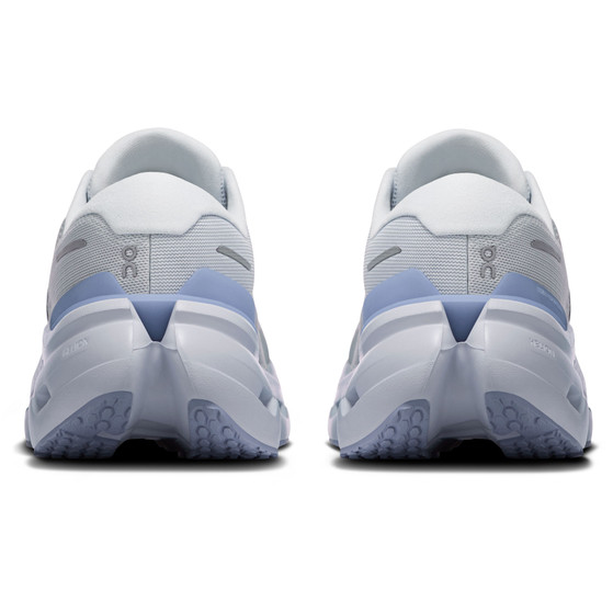 On Cloudrunner 3 Dam