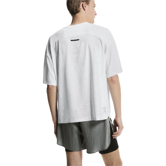 On Performance Volt Short Heren