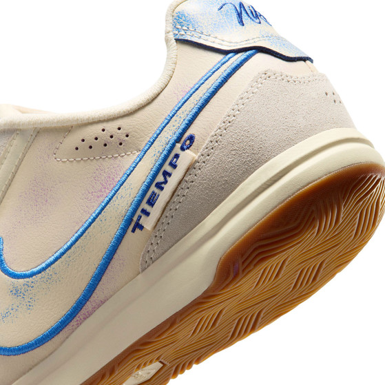 Nike Tiempo Street Gato