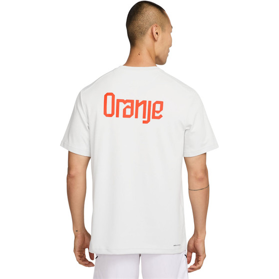 Nike Nederland Primary Tee WK 2026