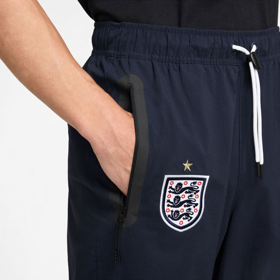 Nike Engeland Tech Woven Pant WK 2026