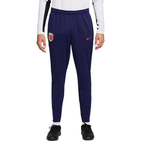 Nike Noorwegen Strike Pant WK 2026