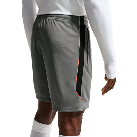 Nike Strike Short