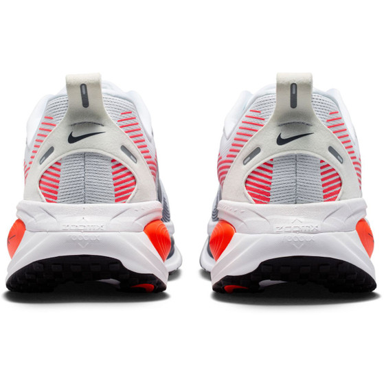 Nike Vomero 18 Herren