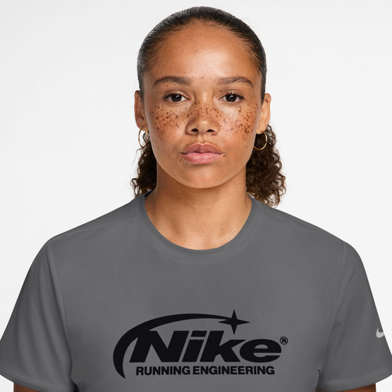Nike Dri-FIT Swift T-Shirt Dames