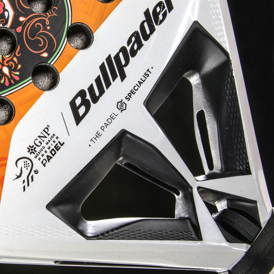 Bullpadel Hack 04 Premier Padel Mexico LTD