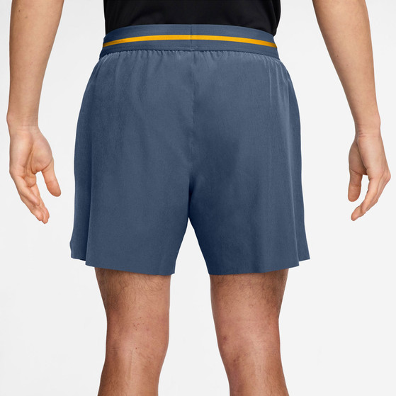 Nike Court Advantage Short de 6 pouces