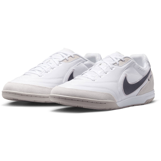 Nike Tiempo Street Gato