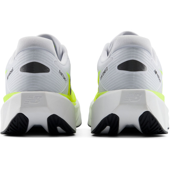 New Balance Fuelcell Rebel v5 Heren