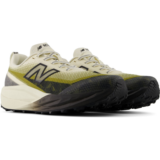 New Balance FuelCell SuperComp Trail v2 Dames