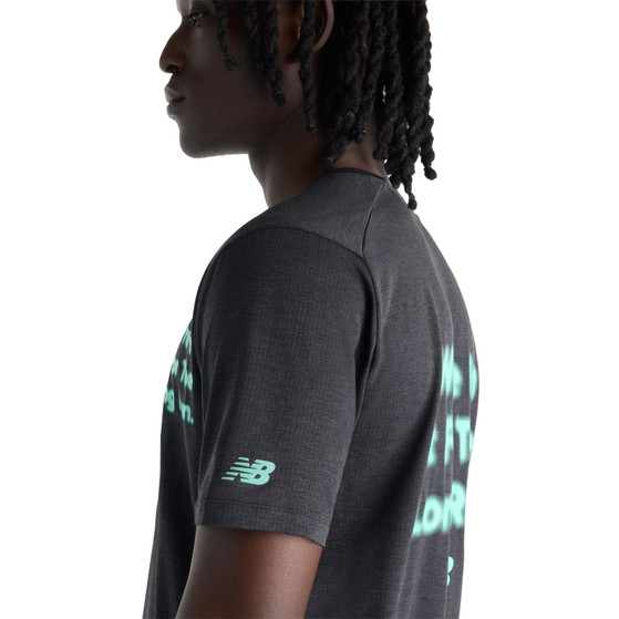 New Balance RC Essential Graphic T-Shirt Herren