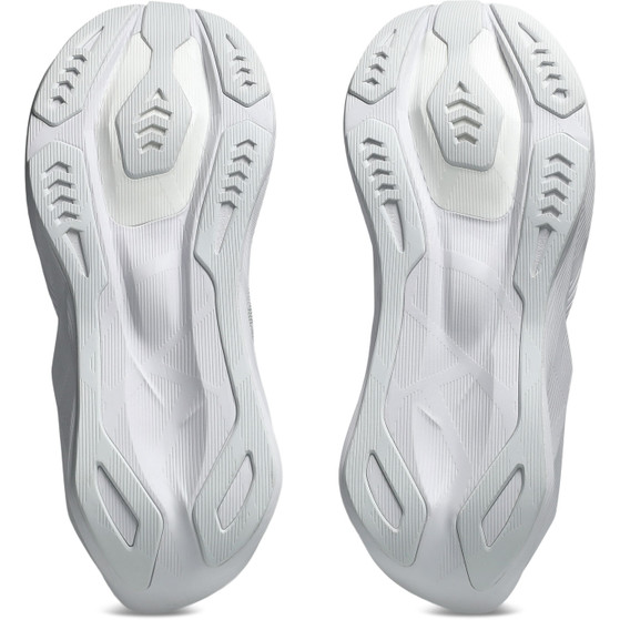 ASICS Novablast 6 Herren