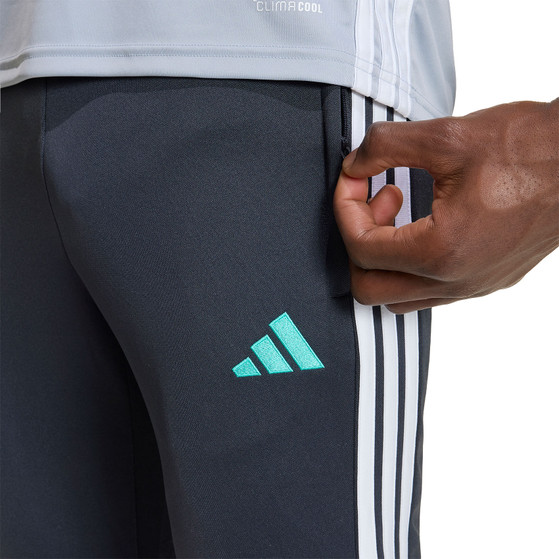adidas Tiro 26 Essentials Training Pant
