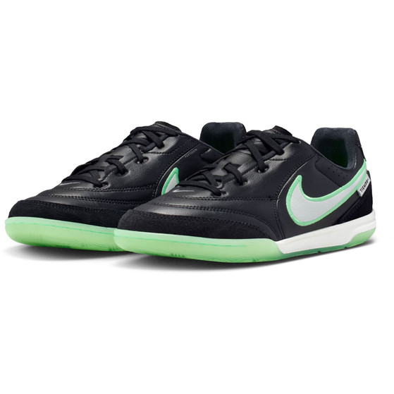 Nike Tiempo Street Gato Kinder