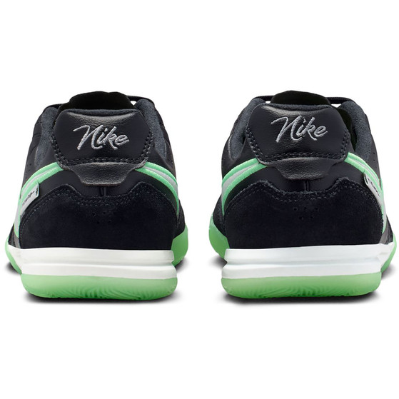 Nike Tiempo Street Gato Kinder