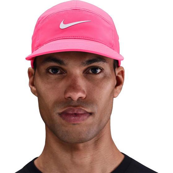 Nike Dri-FIT Fly Pet