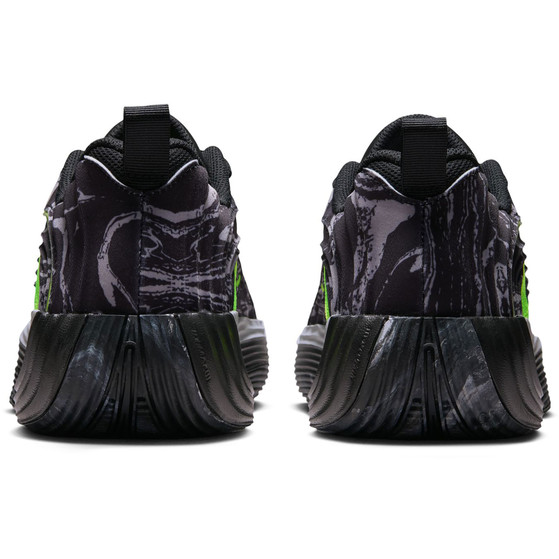 Nike Giannis Immortality 5