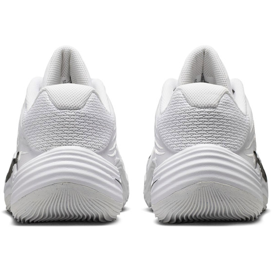 Nike Precision 8